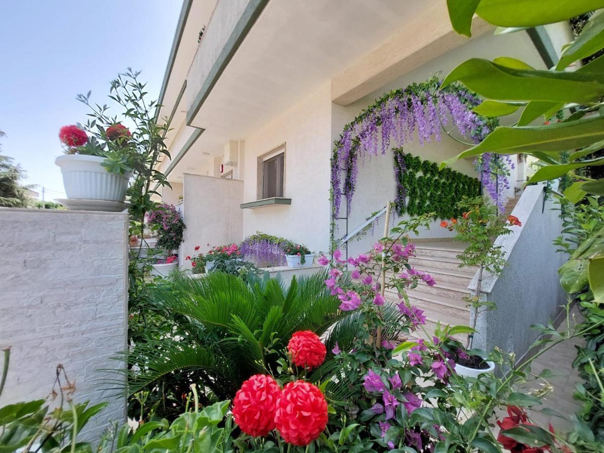 Casa Di Sofia Hotel Castellana Grotte Luaran gambar